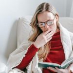 Ce qu’il y a à savoir sur les bâillements et s’ils sont contagieux