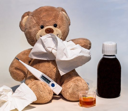 Les raisons de faire attention quand bébé a la fièvre