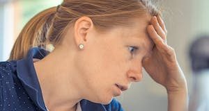 Ce qu’il y a à savoir sur les maux de tête inquiétants
